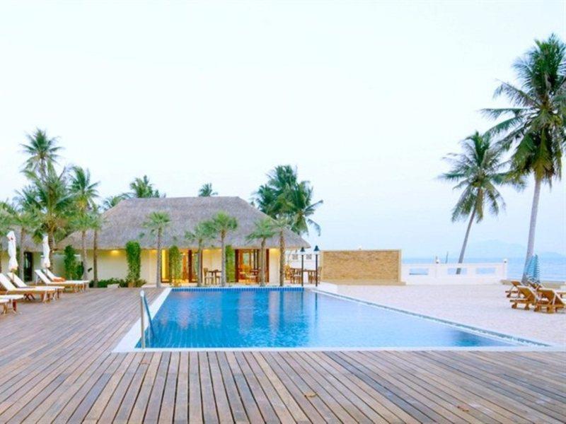 난트라 드딜럭스 호텔 Had Yao Beach 외부 사진